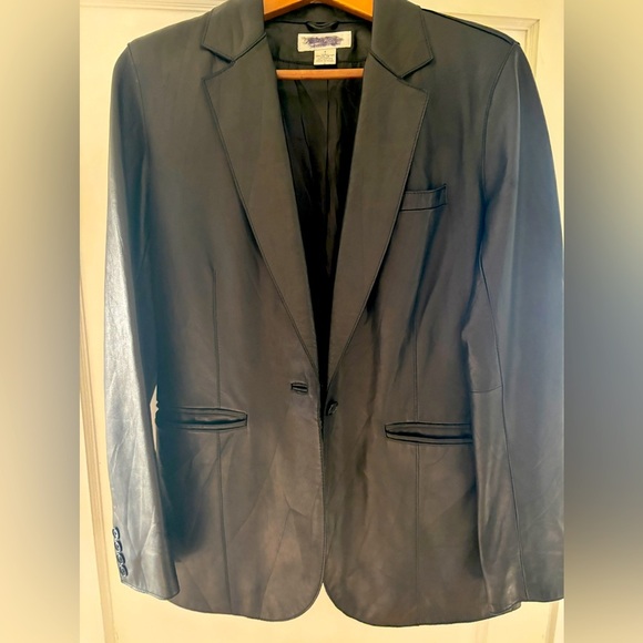 Brooks Brothers Women’s Black Leather Blazer Jacket size 6. Excellent condition. - Picture 1 of 4